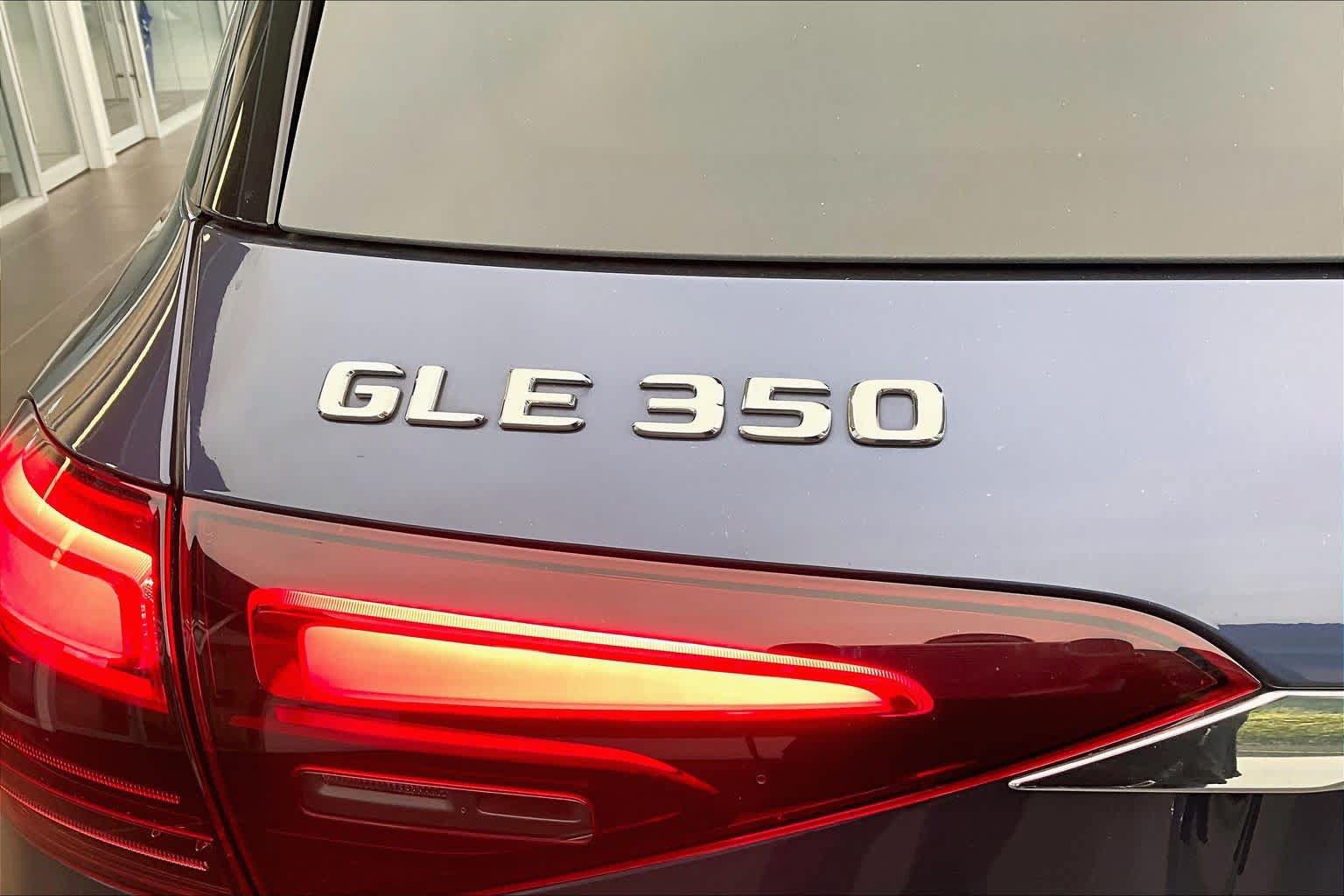 Used 2024 Mercedes-Benz GLE 350 4MATIC image 33