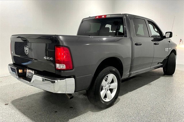 Used 2023 RAM 1500 Classic SLT image 5