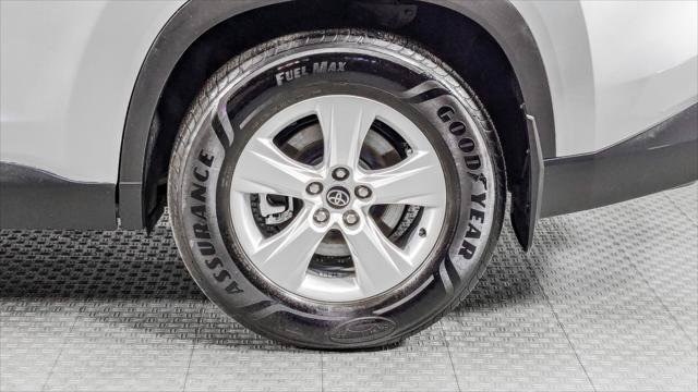 Used 2025 Toyota Grand Highlander FWD image 36
