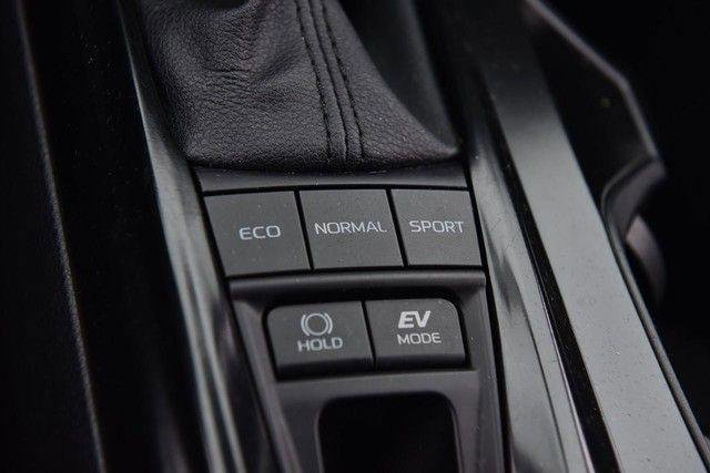 Used 2025 Toyota Camry LE image 17