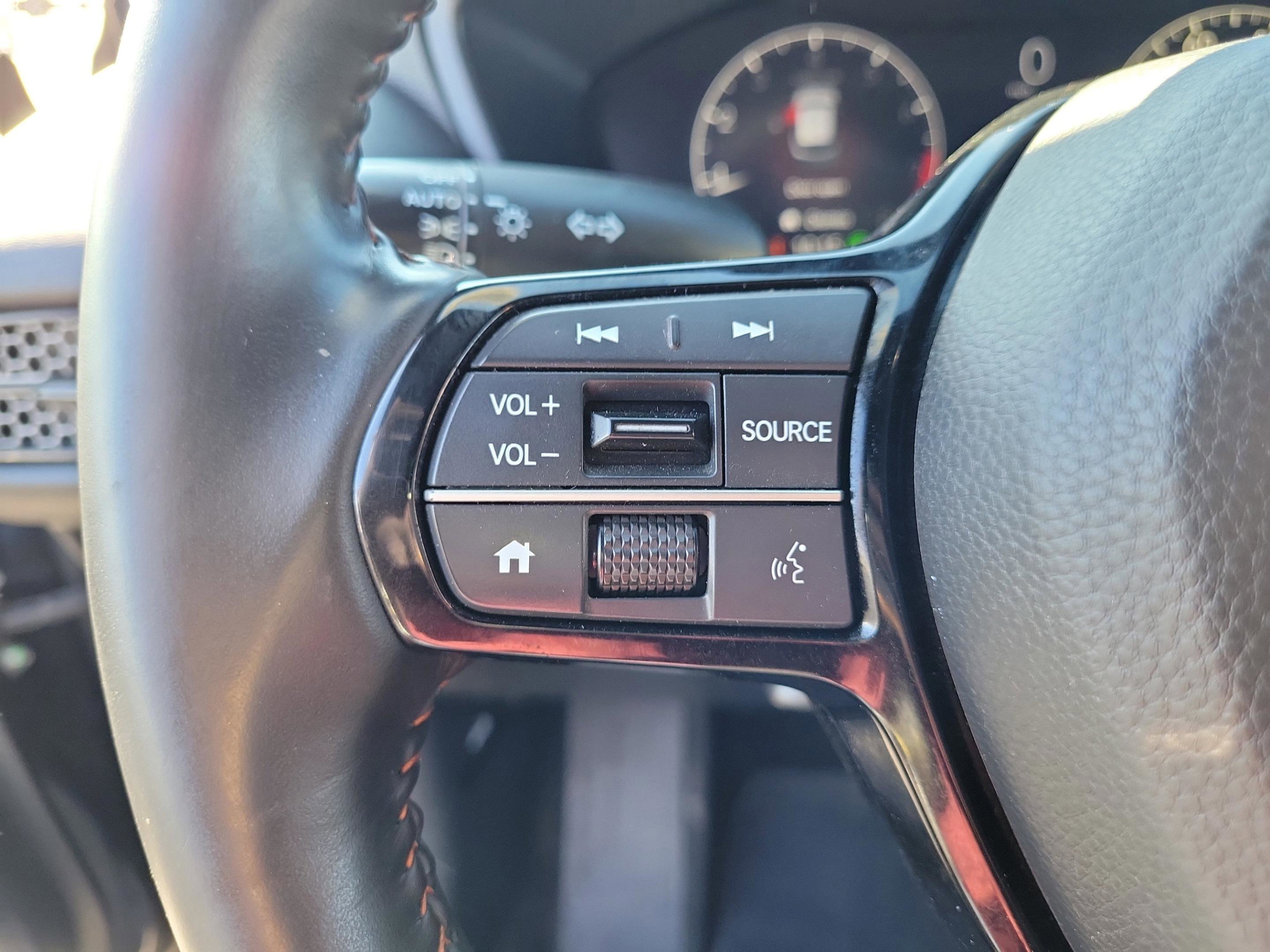Certified 2025 Honda HR-V Sport image 21