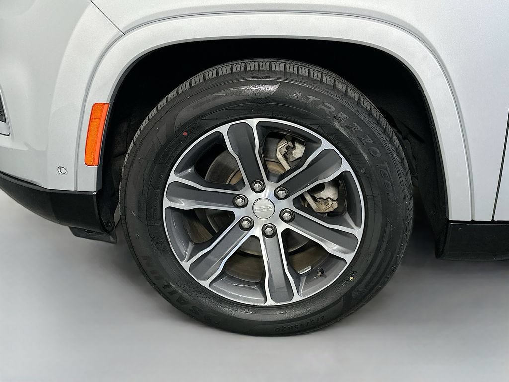 Used 2023 Jeep Grand Wagoneer 4WD image 35