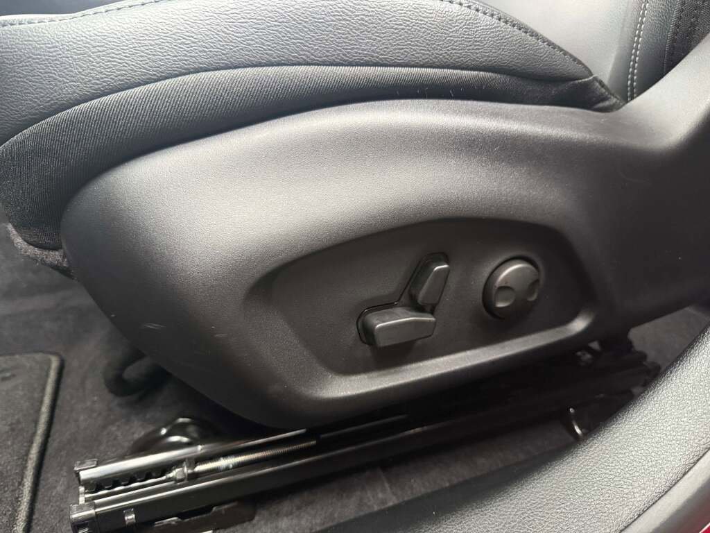 New 2026 Jeep Compass Limited image 26