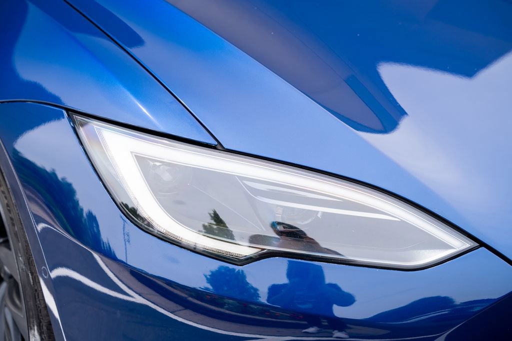 Used 2023 Tesla Model S Standard Range AWD/4WD image 8