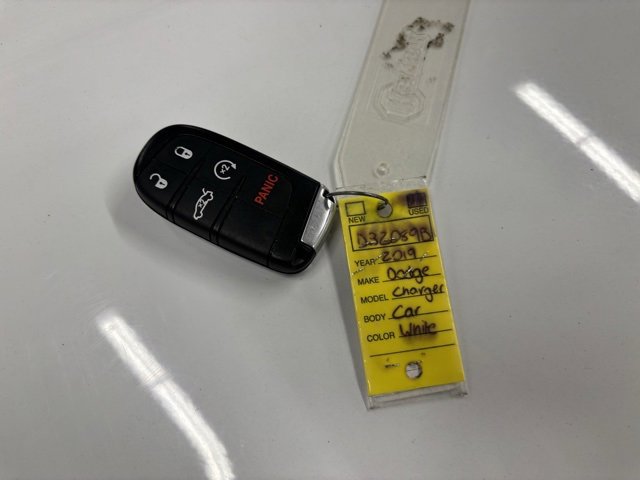 Used 2019 Dodge Charger SXT image 25