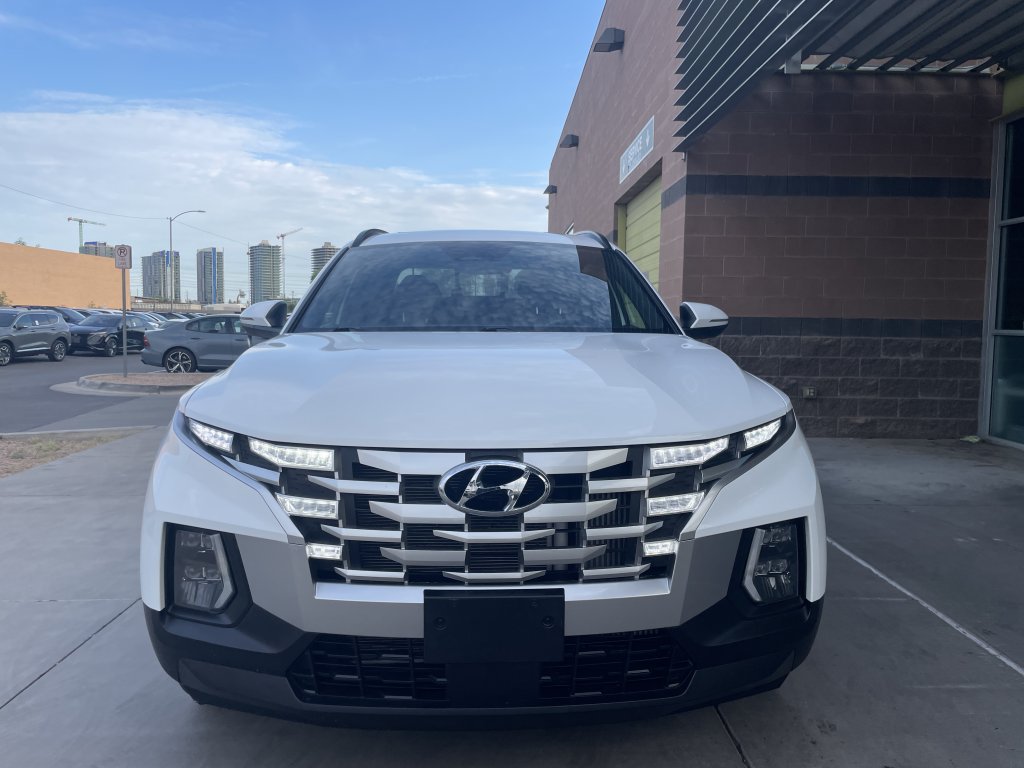 Used 2023 Hyundai Santa Cruz SEL Premium w/ Cargo Package AWD/4WD image 7