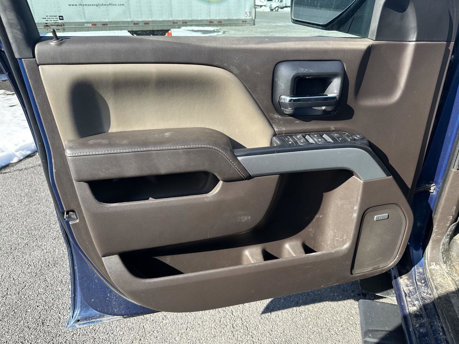 Used 2017 Chevrolet Silverado 1500 LT w/ All Star Edition image 6