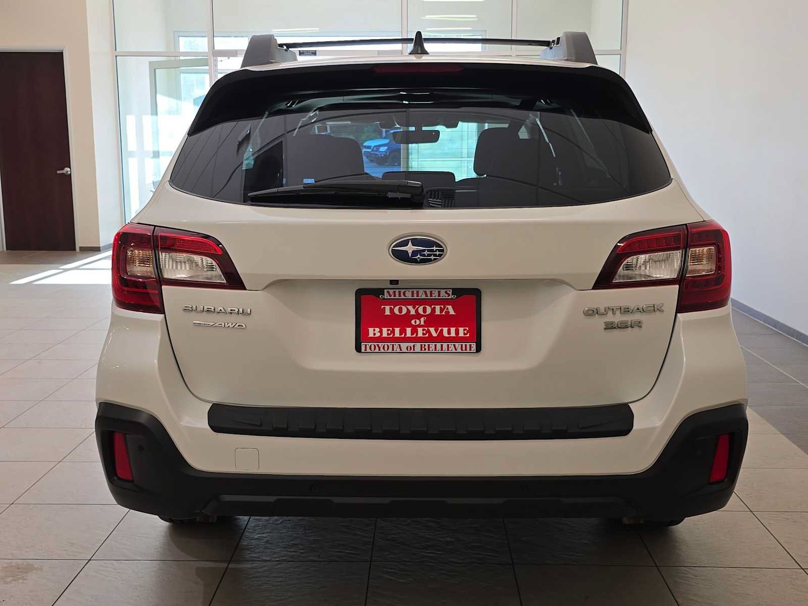 Used 2019 Subaru Outback 3.6R Limited w/ Popular Package #2 AWD/4WD image 5