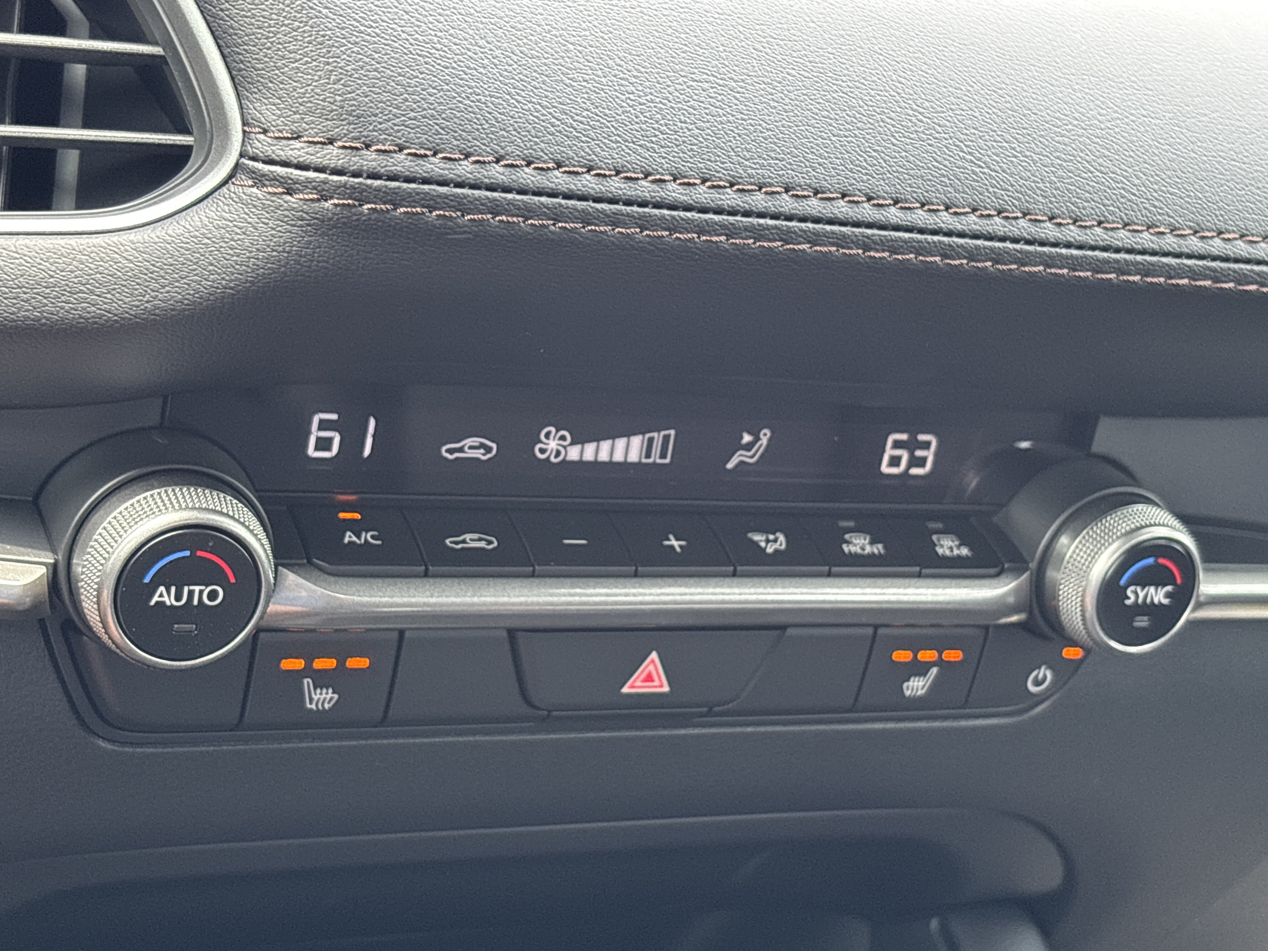 New 2026 MAZDA MAZDA3 s FWD image 33