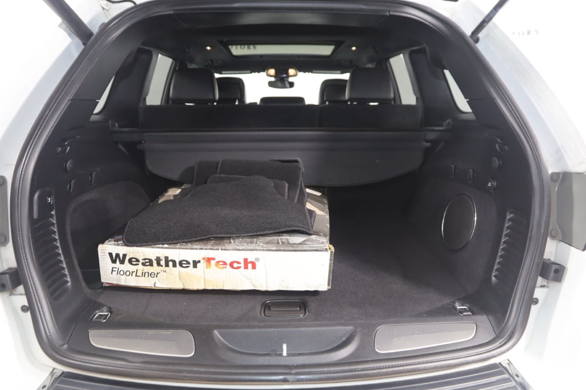 Used 2021 Jeep Grand Cherokee Overland AWD/4WD image 43
