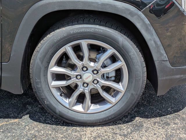 Used 2022 GMC Terrain SLT w/ Infotainment Package II FWD image 11