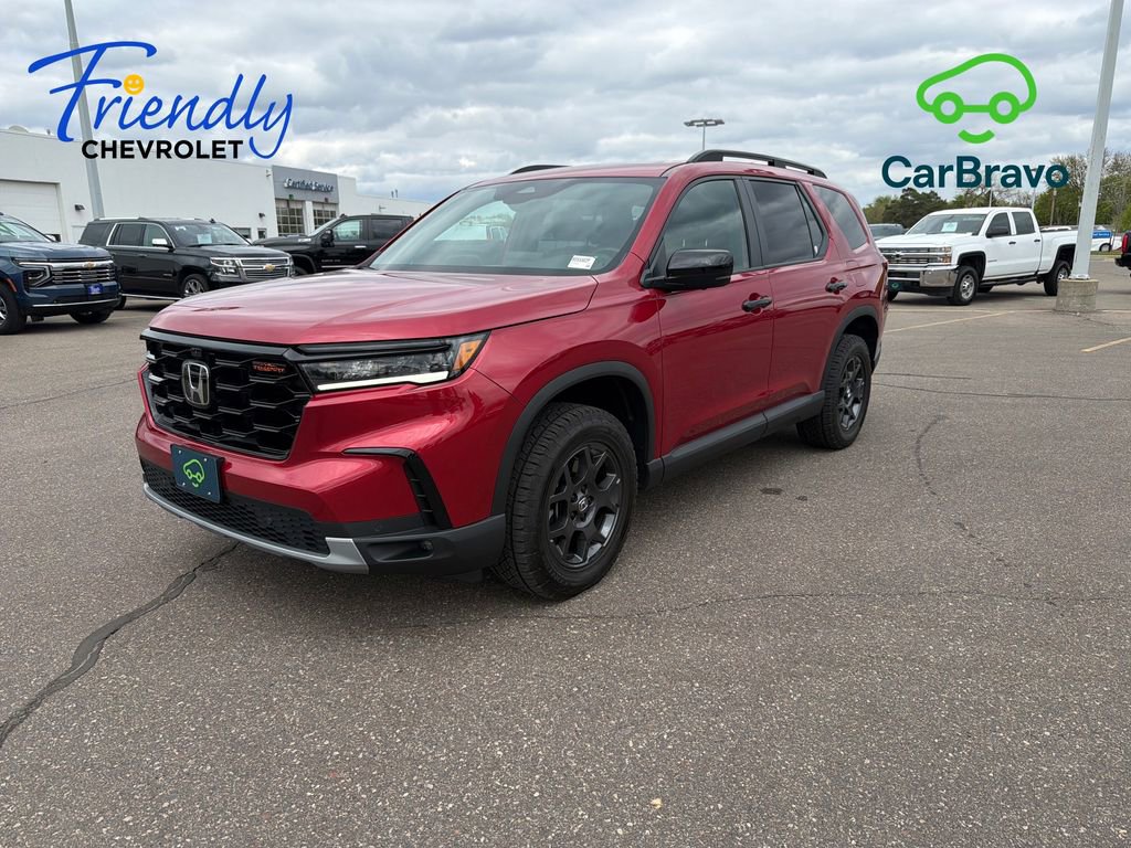 Used 2025 Honda Pilot TrailSport