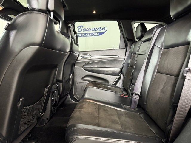 Used 2019 Jeep Grand Cherokee Altitude image 13