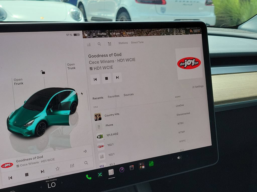 Used 2022 Tesla Model Y Performance AWD/4WD image 31