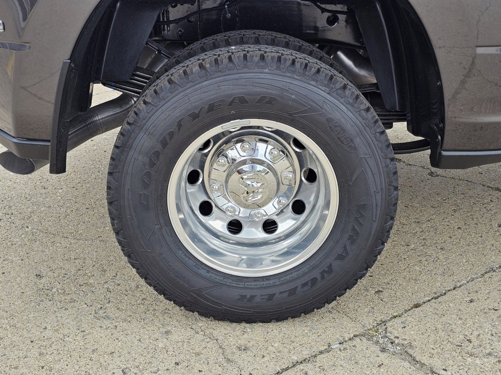 New 2025 RAM 3500 Big Horn image 11