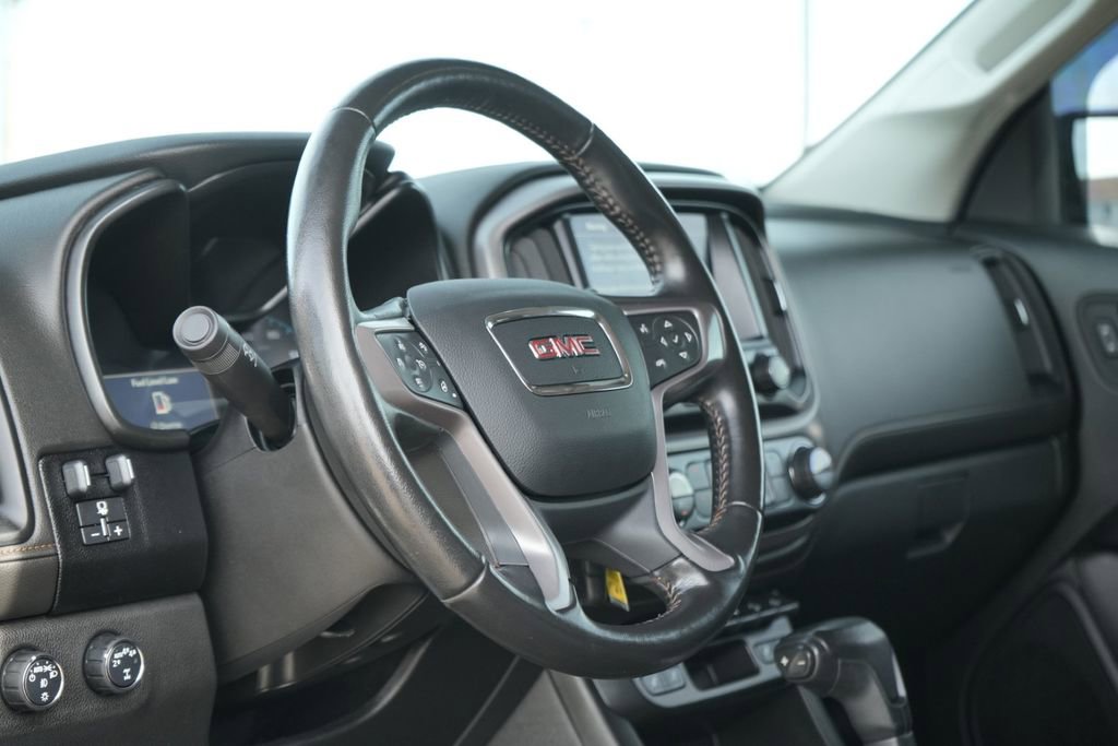 Used 2021 GMC Canyon AT4 image 25
