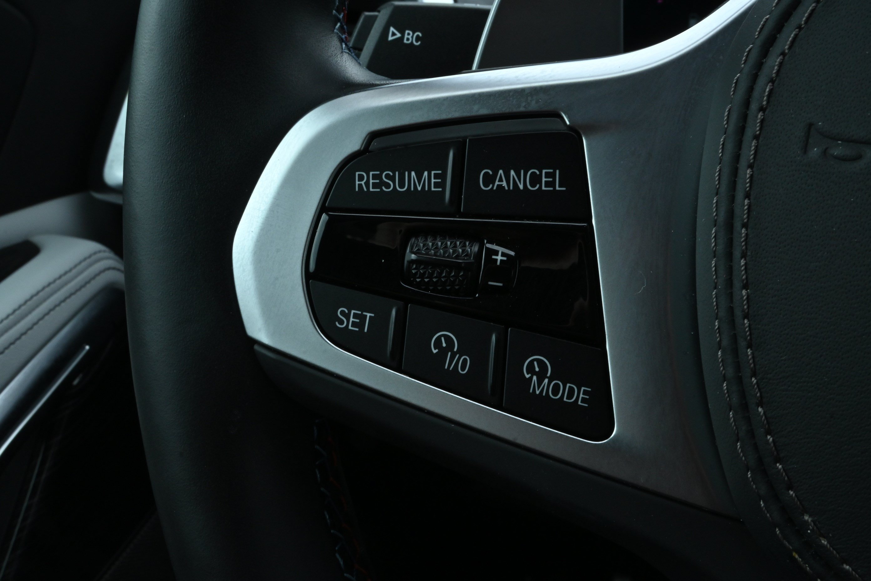 Certified 2026 BMW X6 M60i AWD/4WD image 36