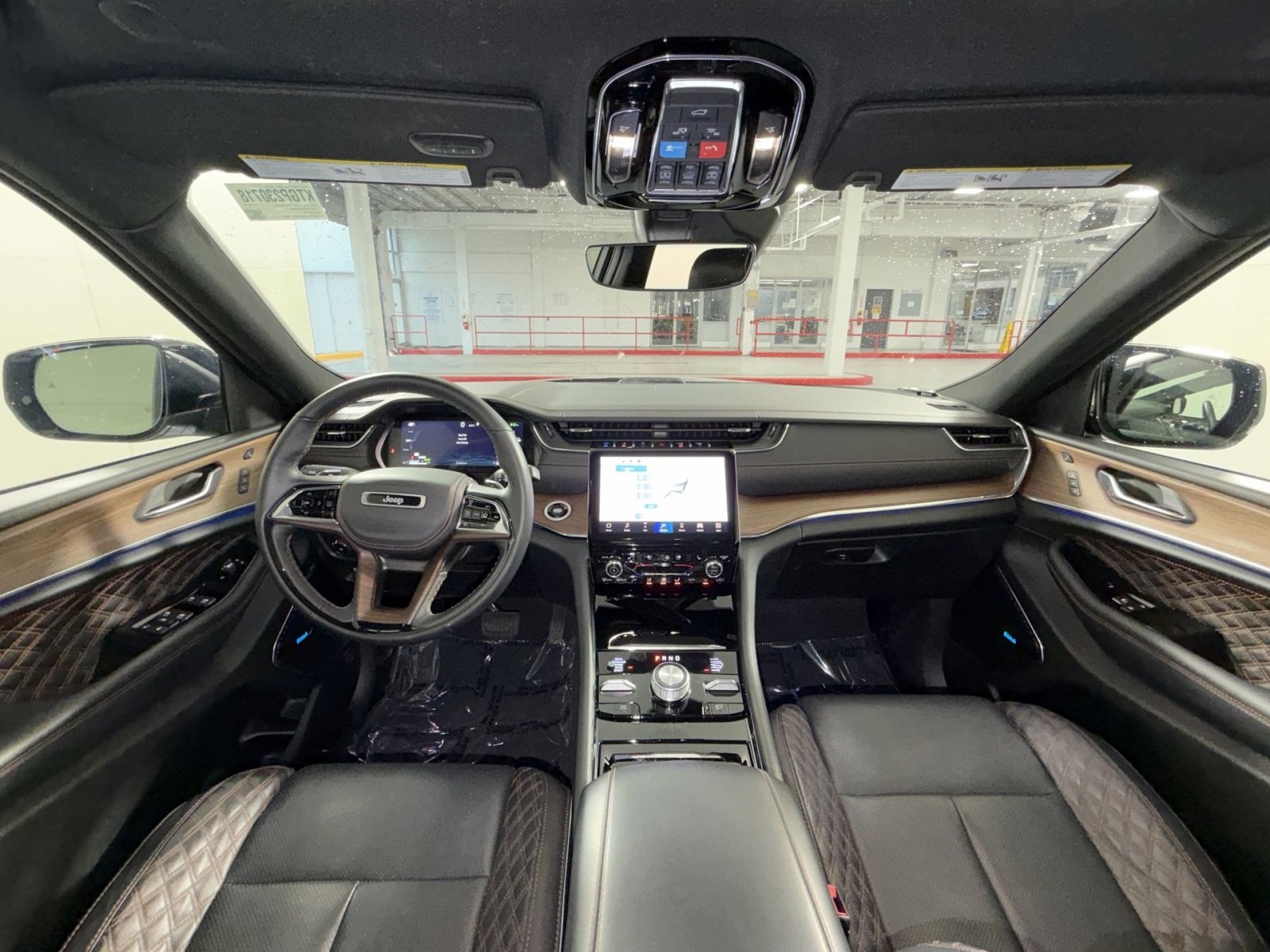 Used 2023 Jeep Grand Cherokee Summit image 23