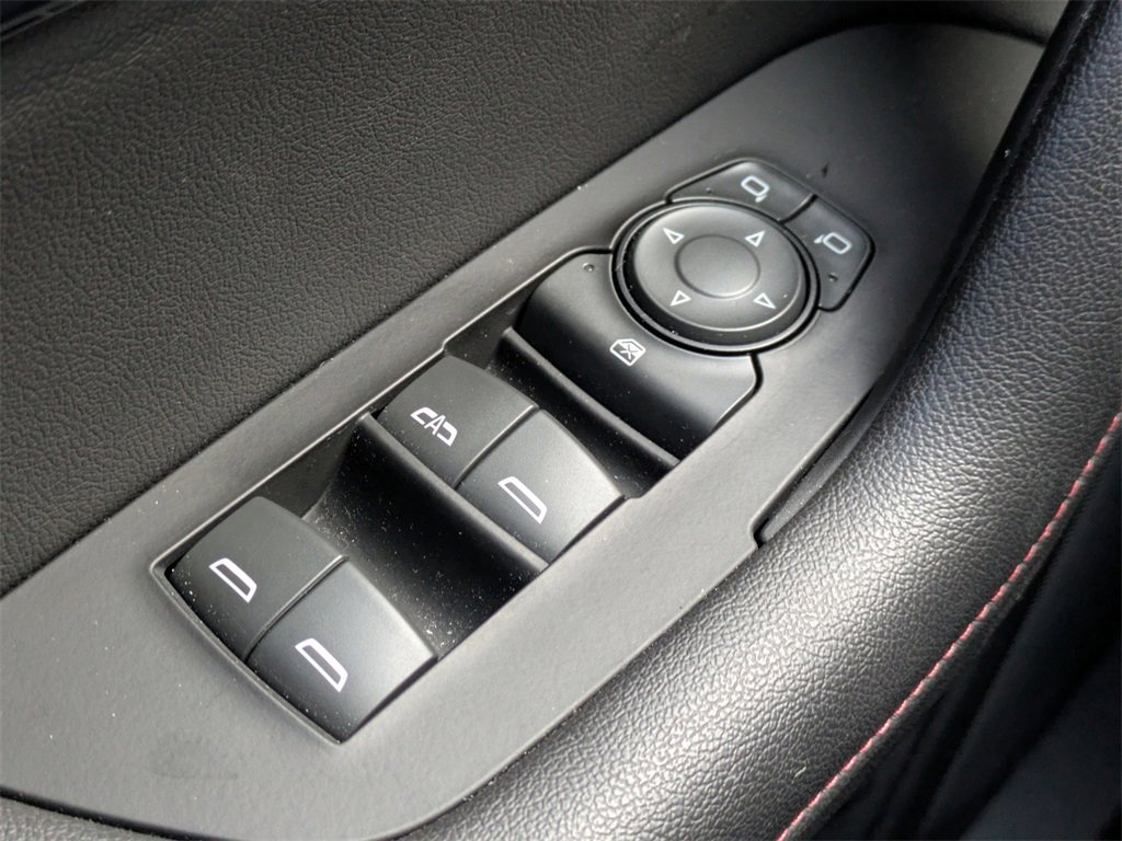 Used 2022 Chevrolet Blazer RS image 25