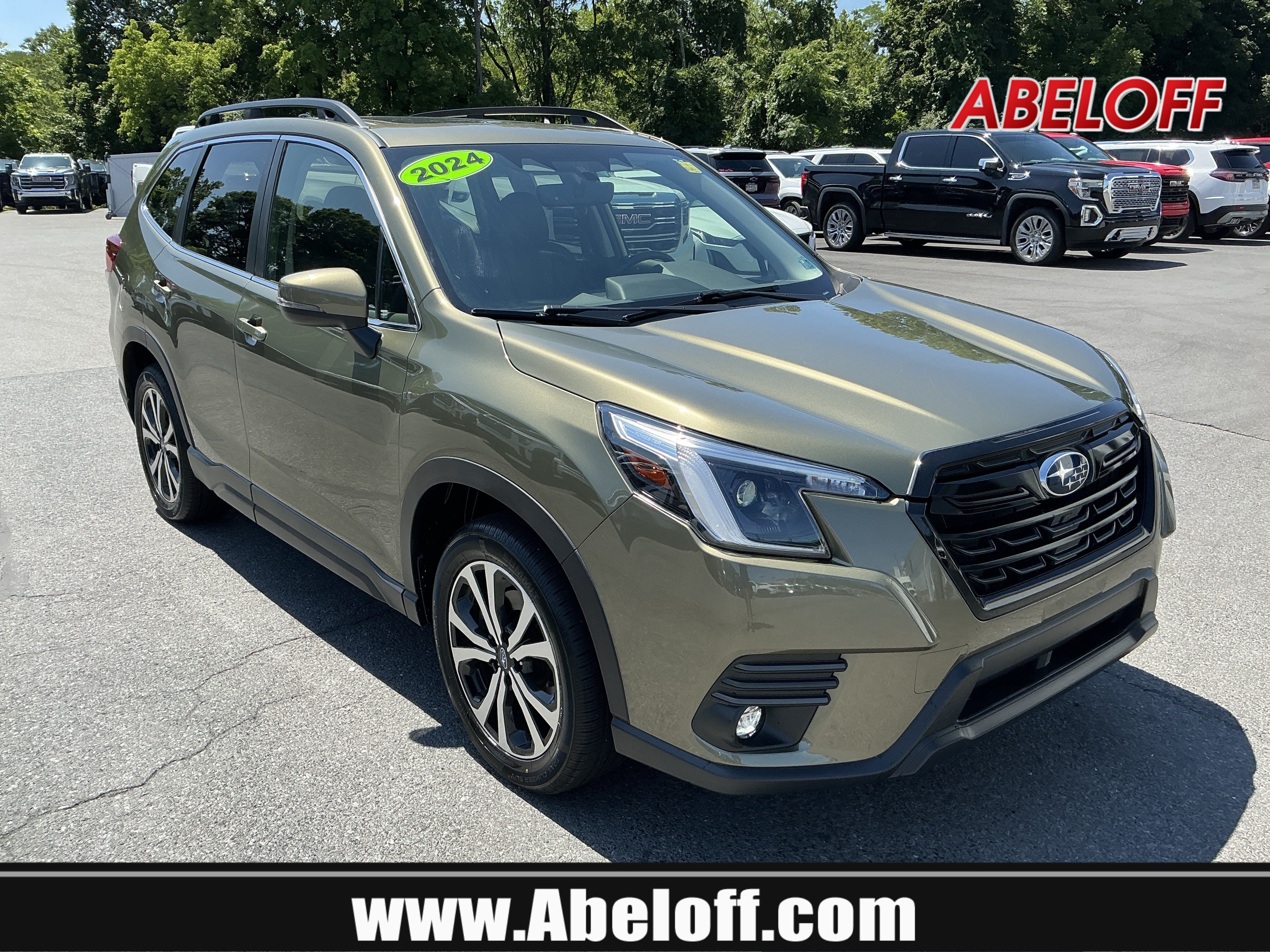 Used 2024 Subaru Forester Limited AWD/4WD image 1