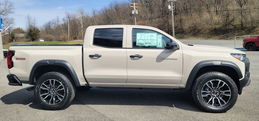New 2026 Chevrolet Colorado Trail Boss AWD/4WD image 8