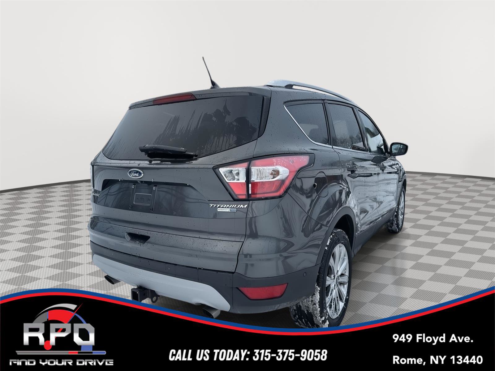 Used 2018 Ford Escape Titanium image 5