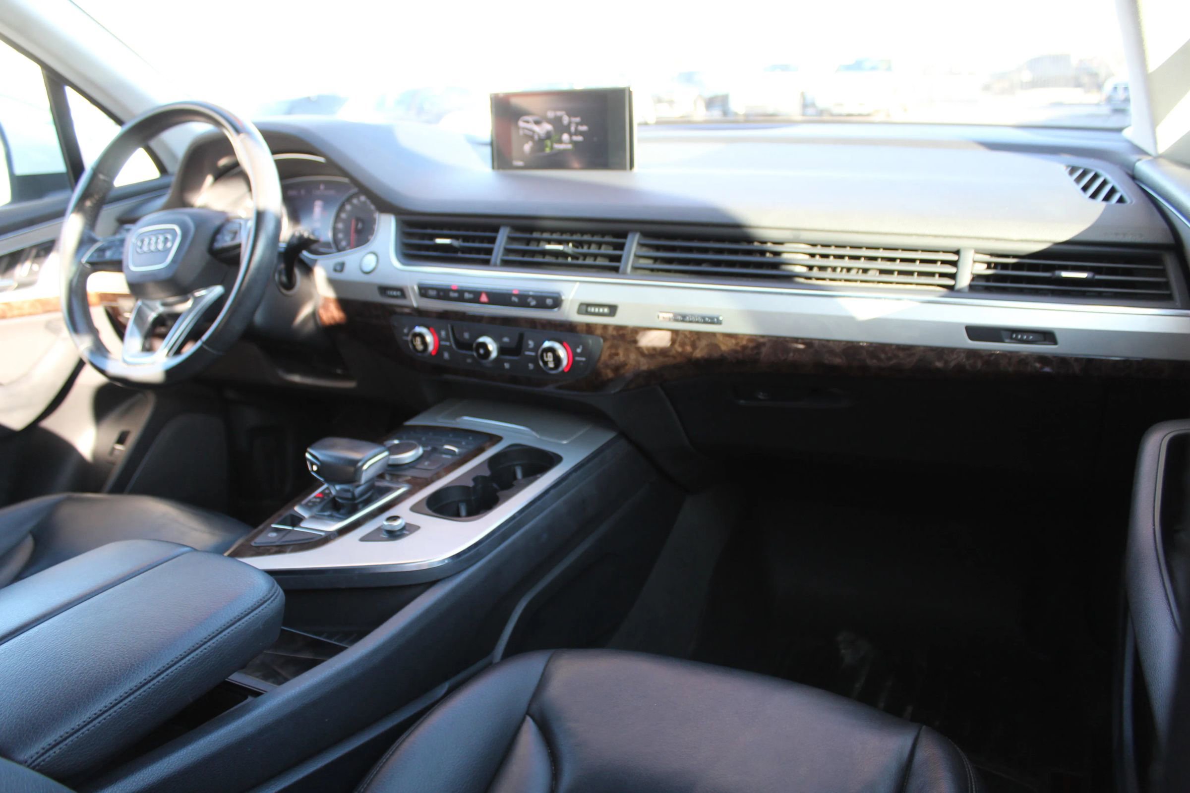 Used 2018 Audi Q7 2.0T Premium AWD/4WD image 19
