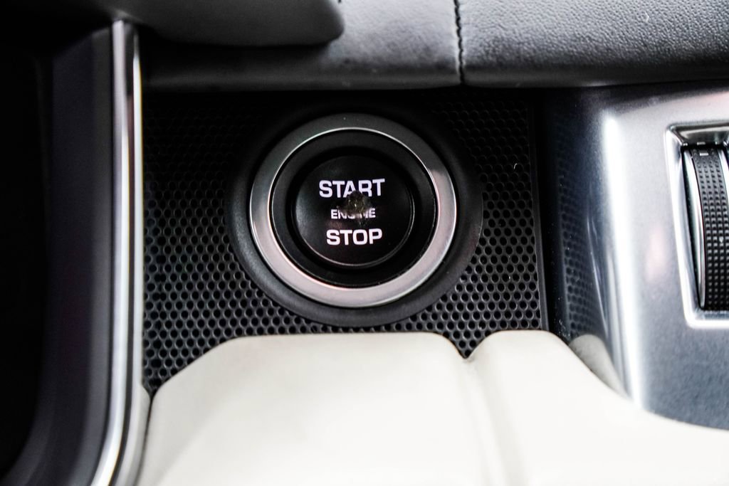 Used 2020 Land Rover Range Rover Sport Autobiography image 36