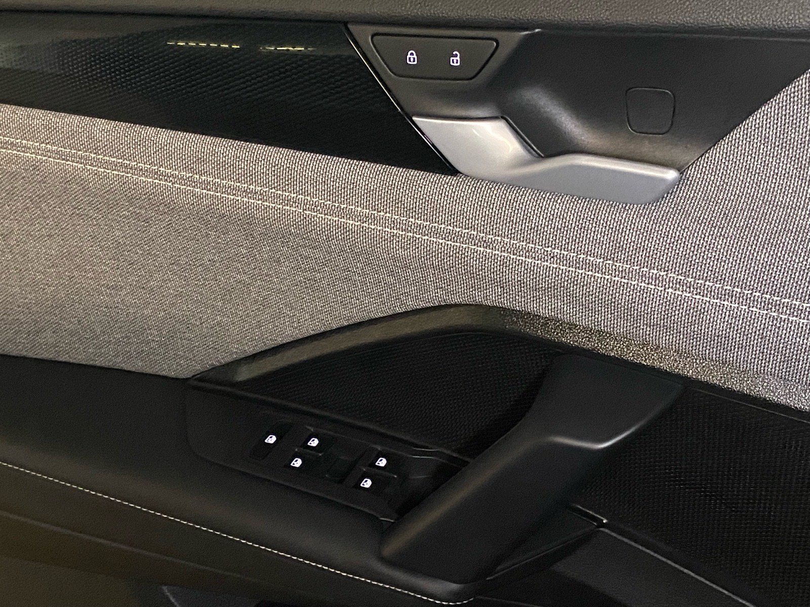 Certified 2026 Volkswagen Tiguan S FWD image 18