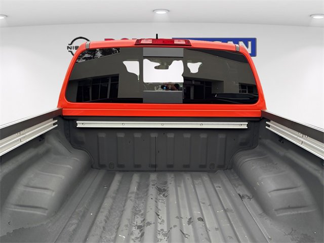 Used 2025 Nissan Frontier Pro-X w/ Pro Convenience Package image 9