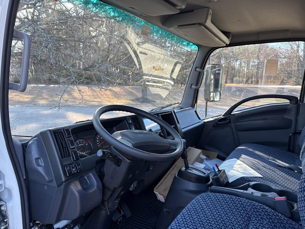 New 2024 Chevrolet Low Cab Forward image 7