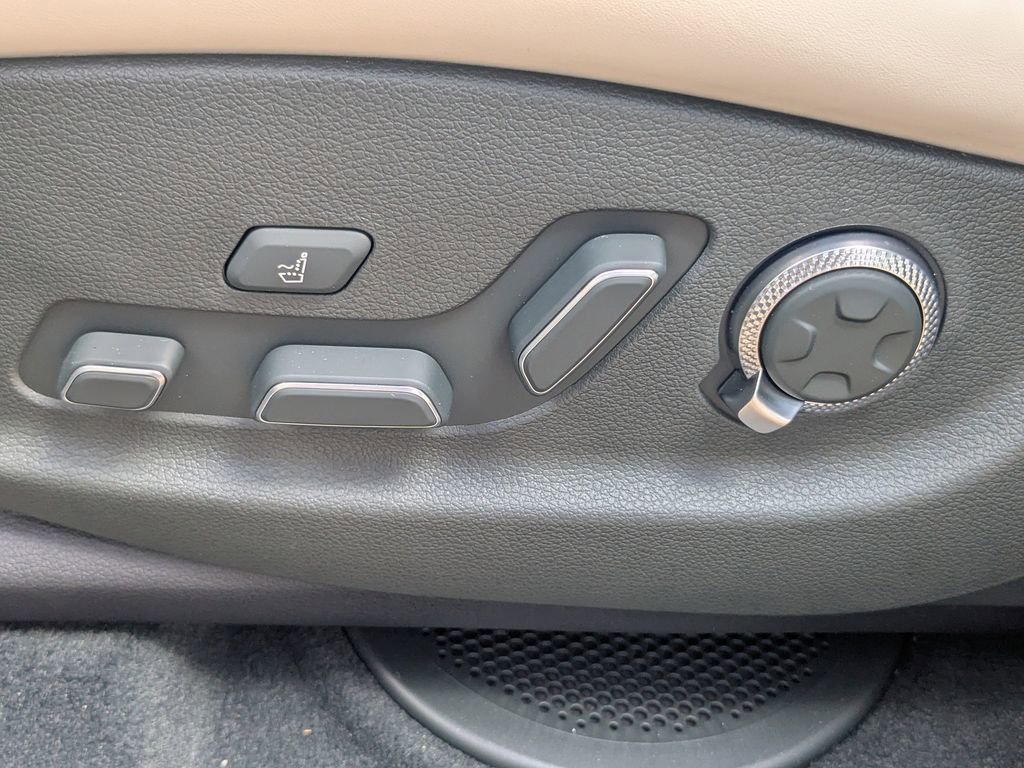 New 2025 Genesis GV80 3.5T e-SC image 20