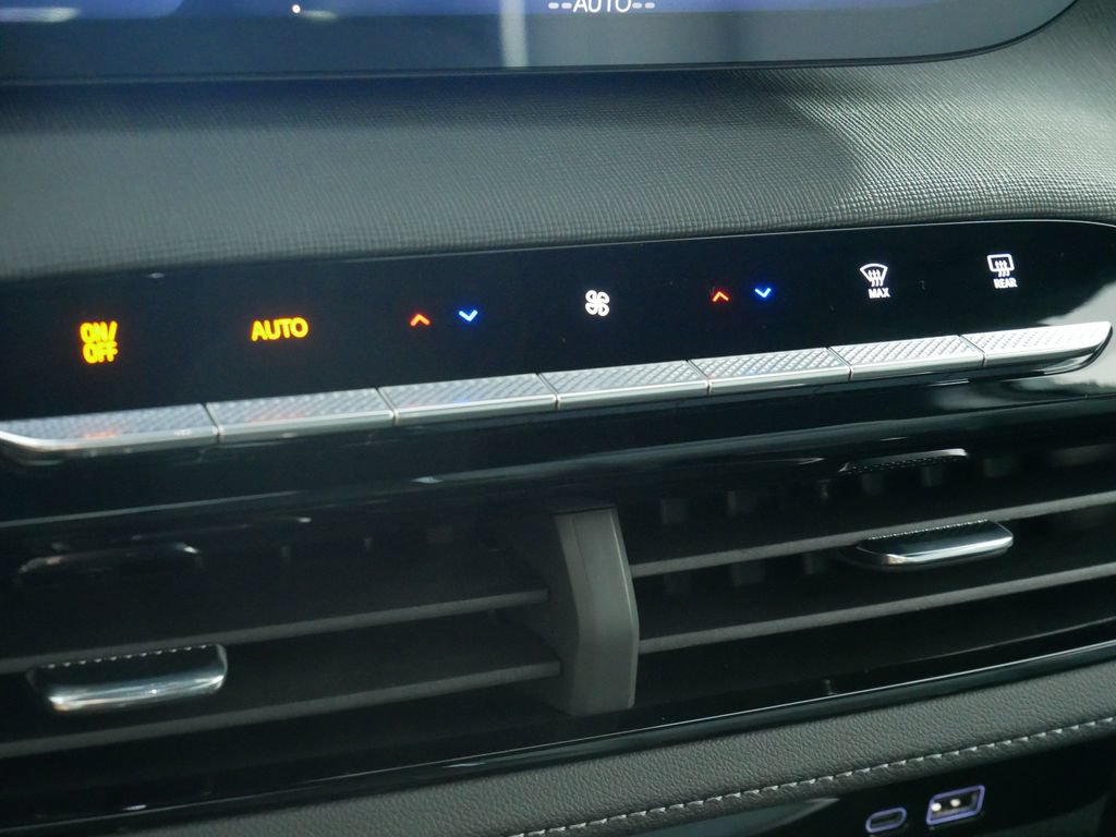 New 2026 Buick Enclave Preferred w/ Power Package FWD image 25