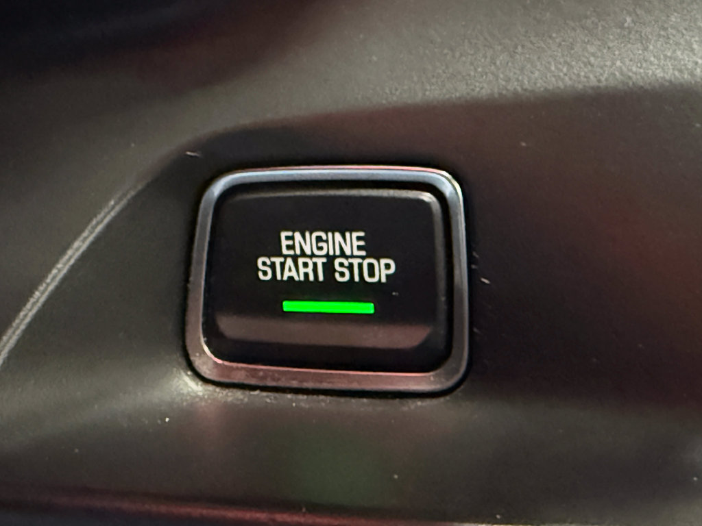 Used 2016 Chevrolet Camaro SS RWD image 23