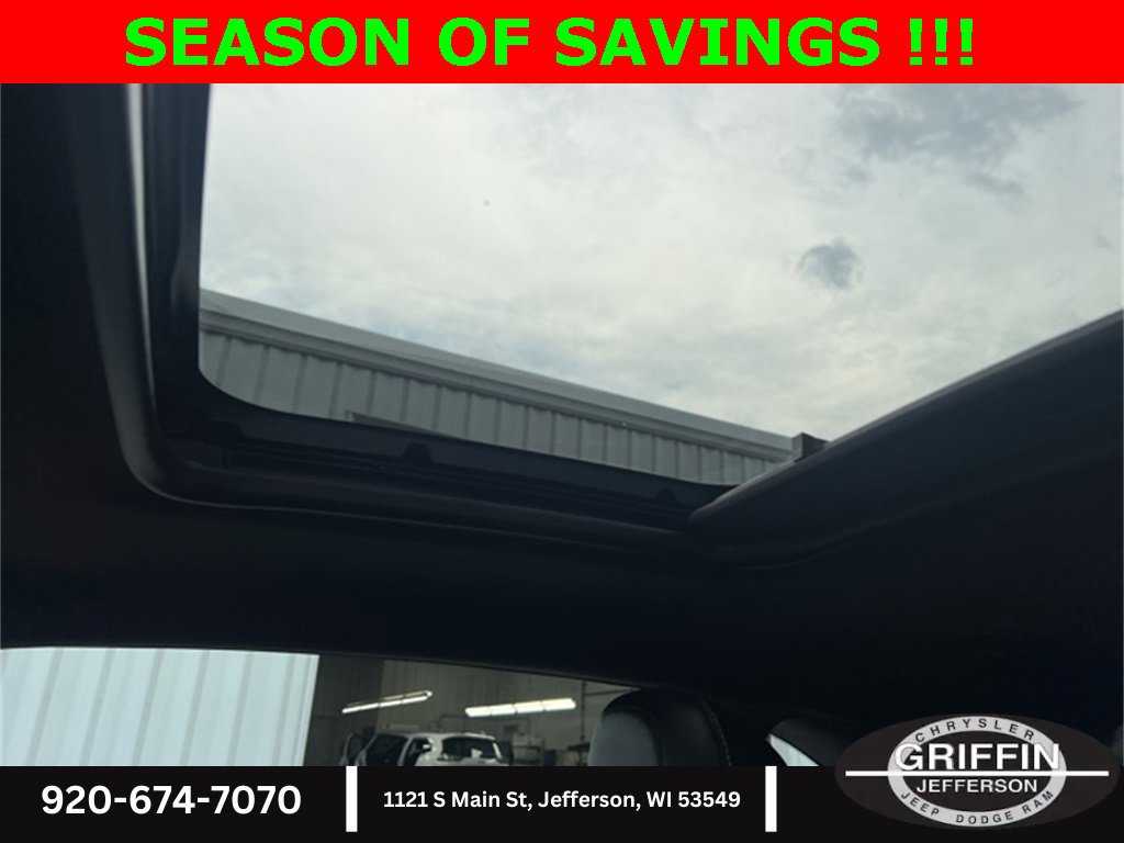 Used 2012 Chevrolet Camaro SS image 28