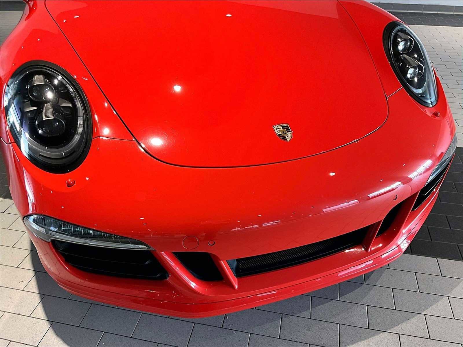 Used 2016 Porsche 911 Carrera GTS RWD image 29