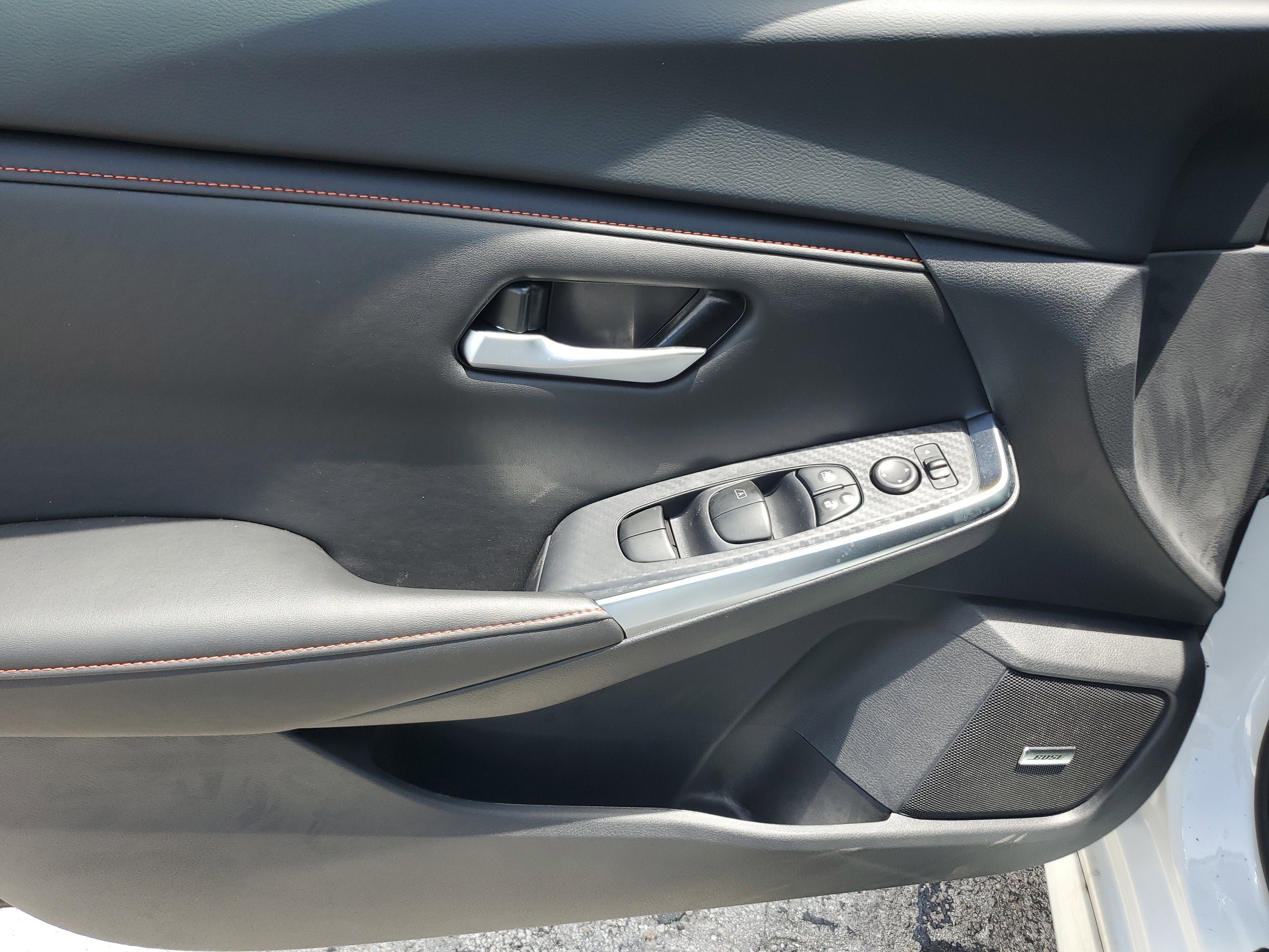 New 2025 Nissan Sentra SR w/ SR Premium Package FWD image 18