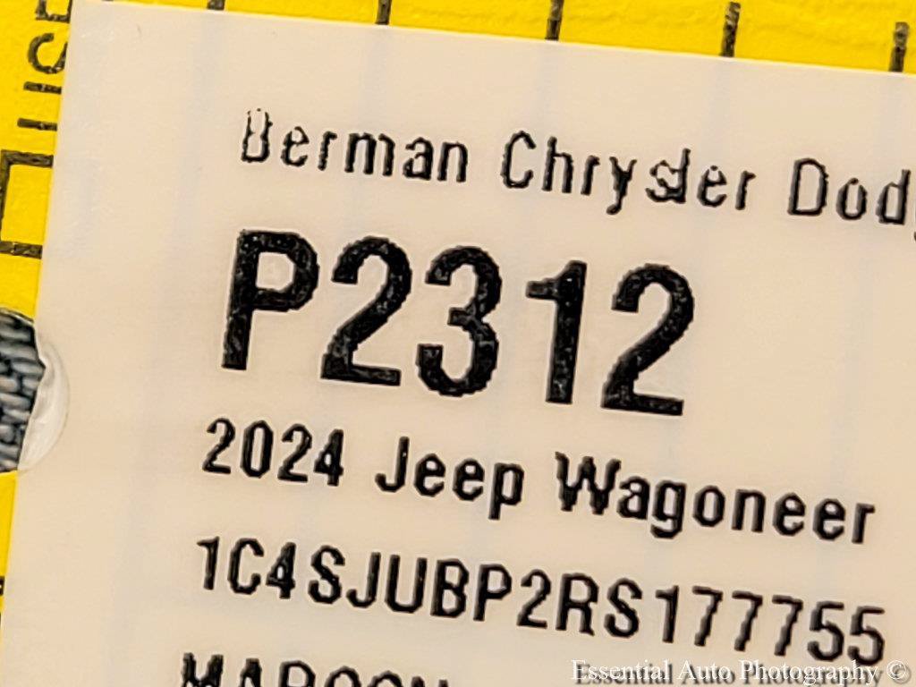 Certified 2024 Jeep Wagoneer Series II w/ Flexible Seating Group RWD image 33