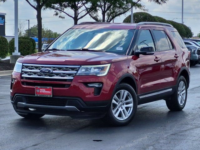 Used 2018 Ford Explorer XLT w/ Equipment Group 202A AWD/4WD image 2