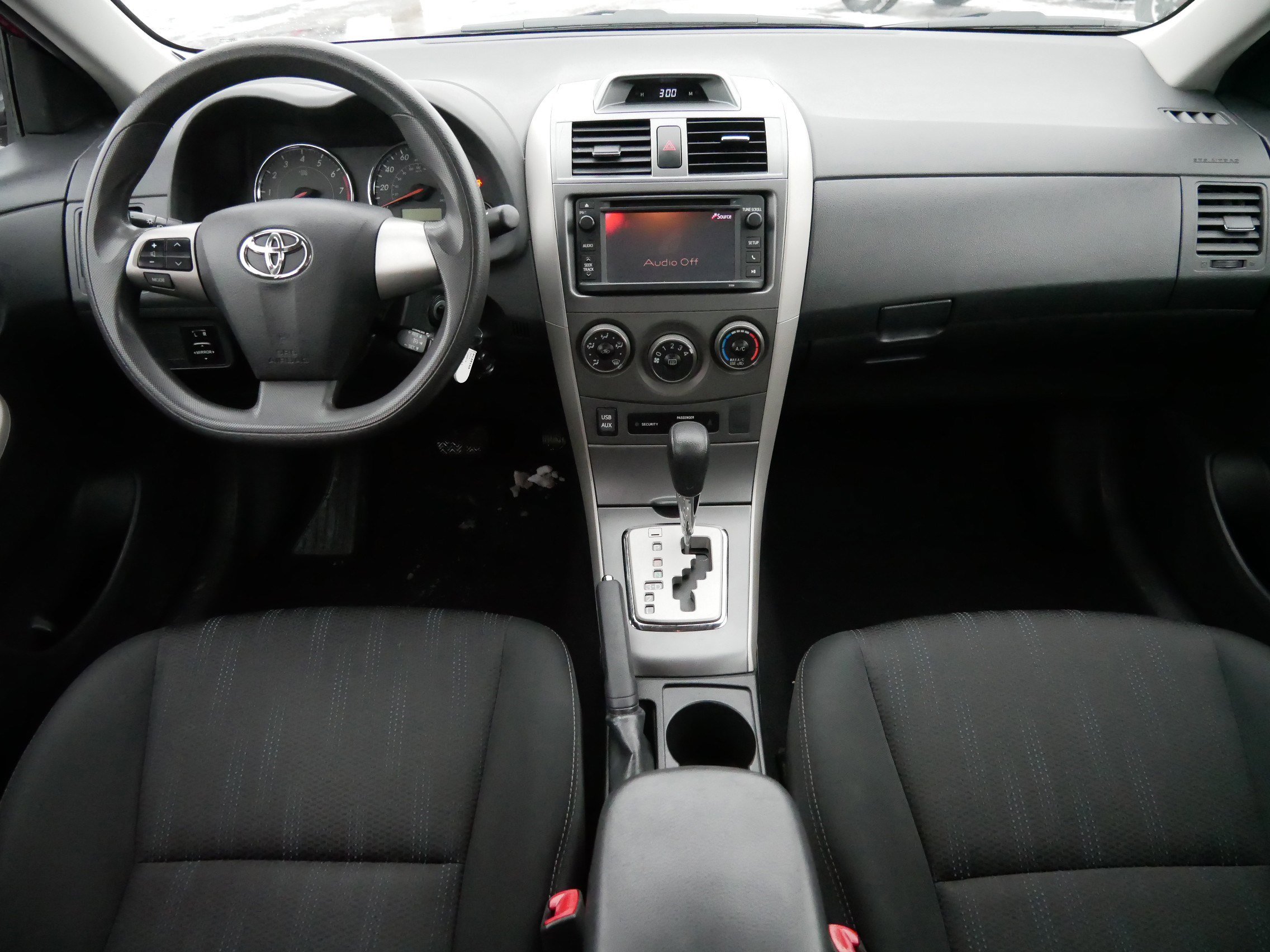 Used 2013 Toyota Corolla S image 10