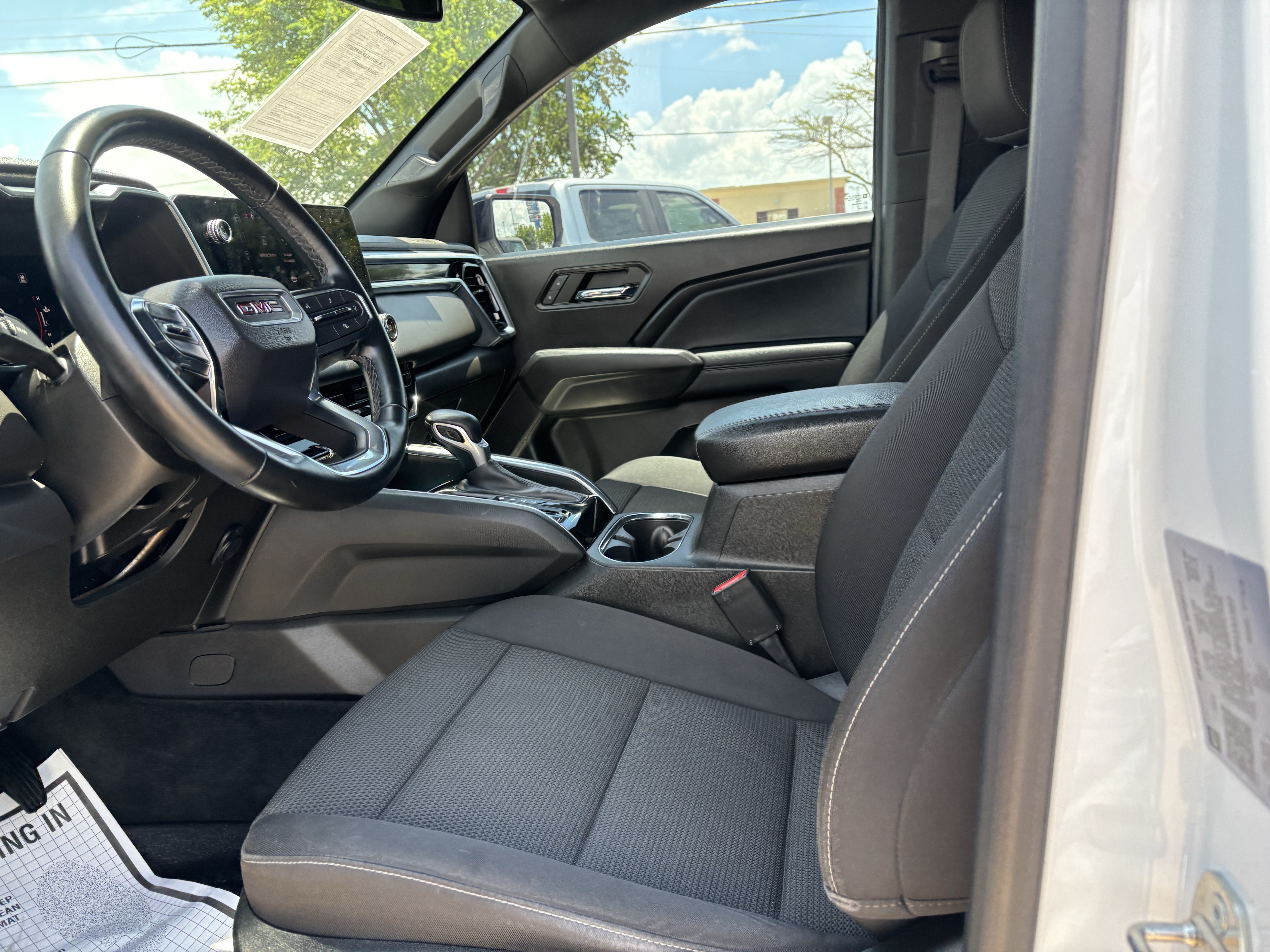 Used 2023 GMC Canyon Elevation w/ Convenience Package RWD image 10