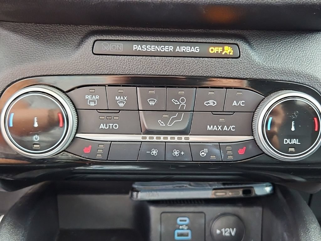 Used 2022 Ford Escape SEL w/ Technology Package FWD image 20