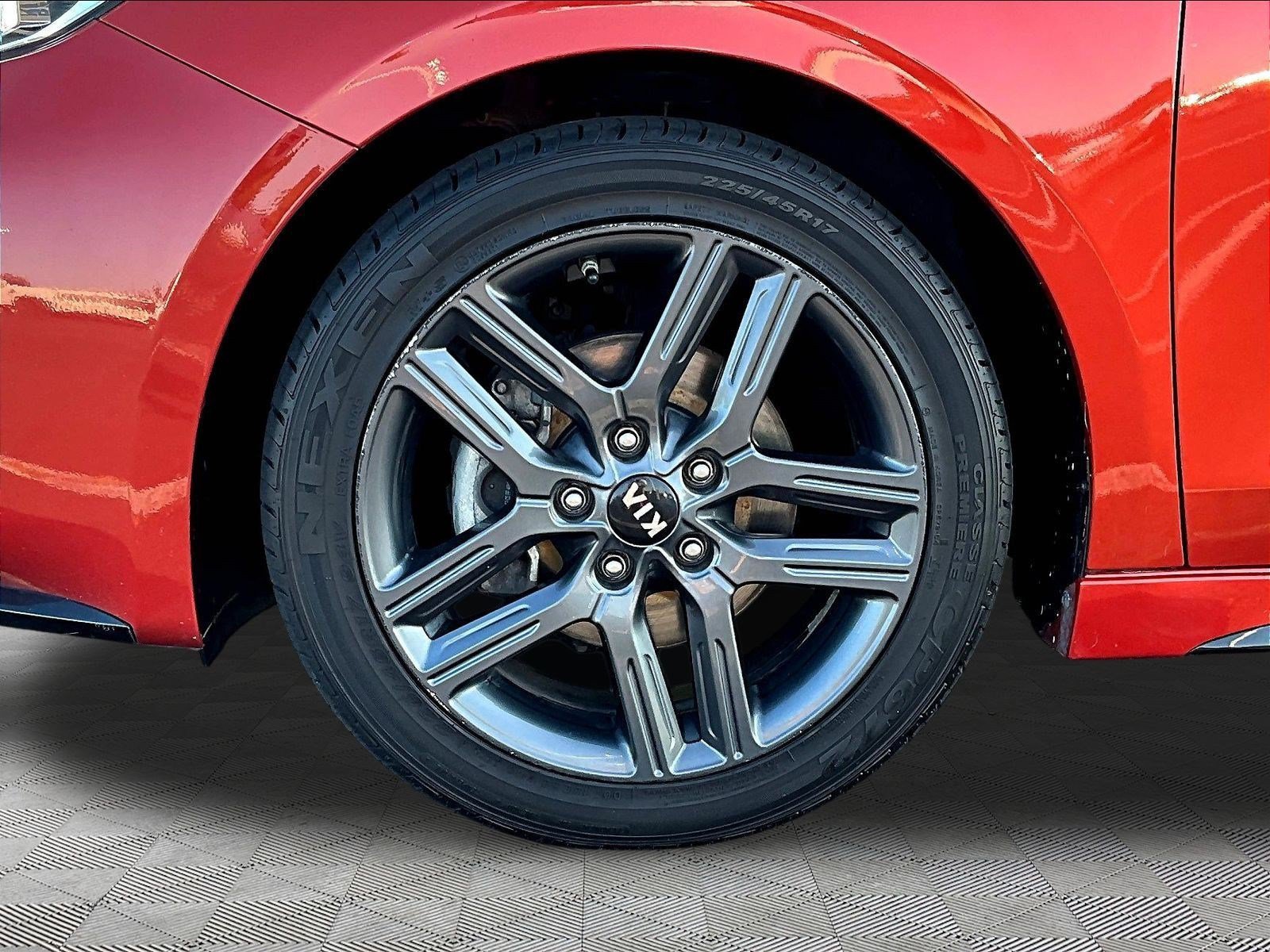 Used 2021 Kia Forte GT-Line w/ GT-Line Premium Package FWD image 33