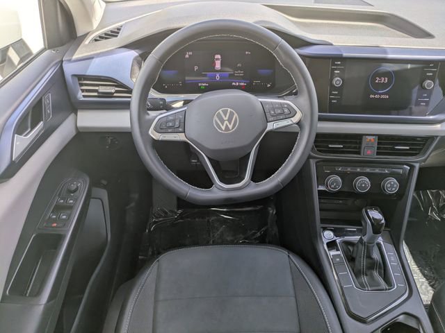 Used 2023 Volkswagen Taos SE image 13