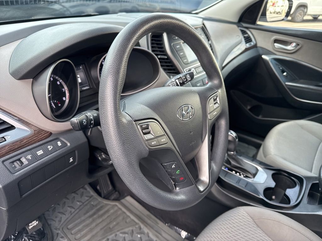 Used 2018 Hyundai Santa Fe Sport image 22