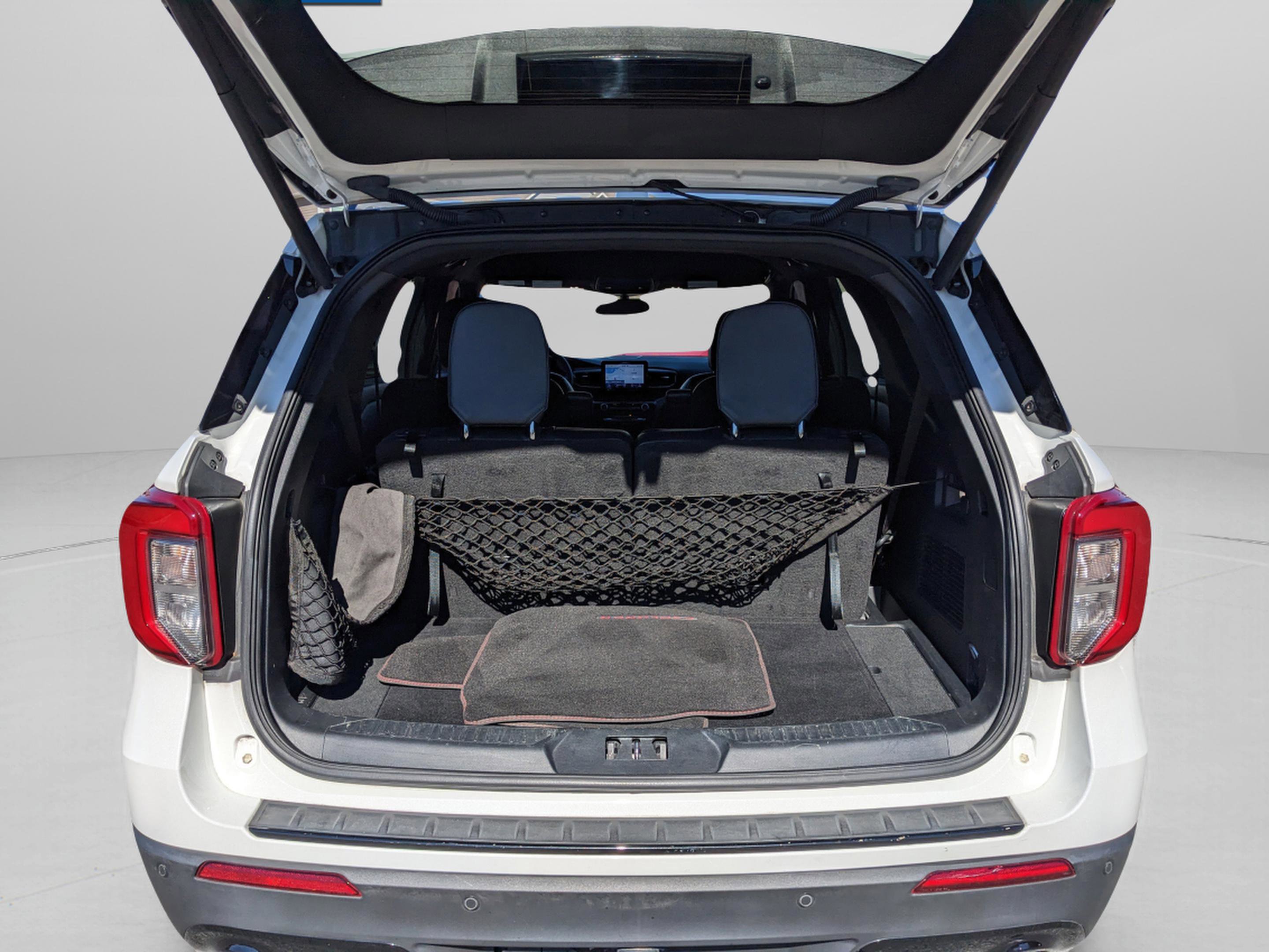 Used 2023 Ford Explorer ST-Line w/ Class IV Trailer Tow Package image 35