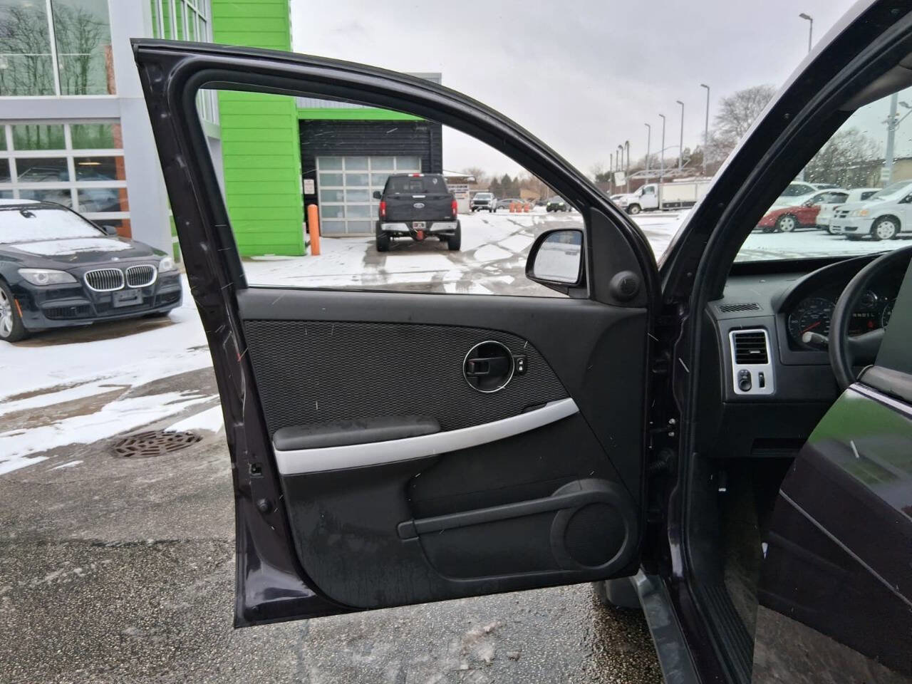 Used 2007 Pontiac Torrent 2WD image 15