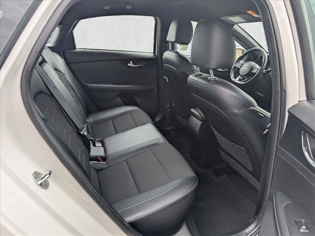 Used 2024 Kia Forte GT-Line FWD image 18
