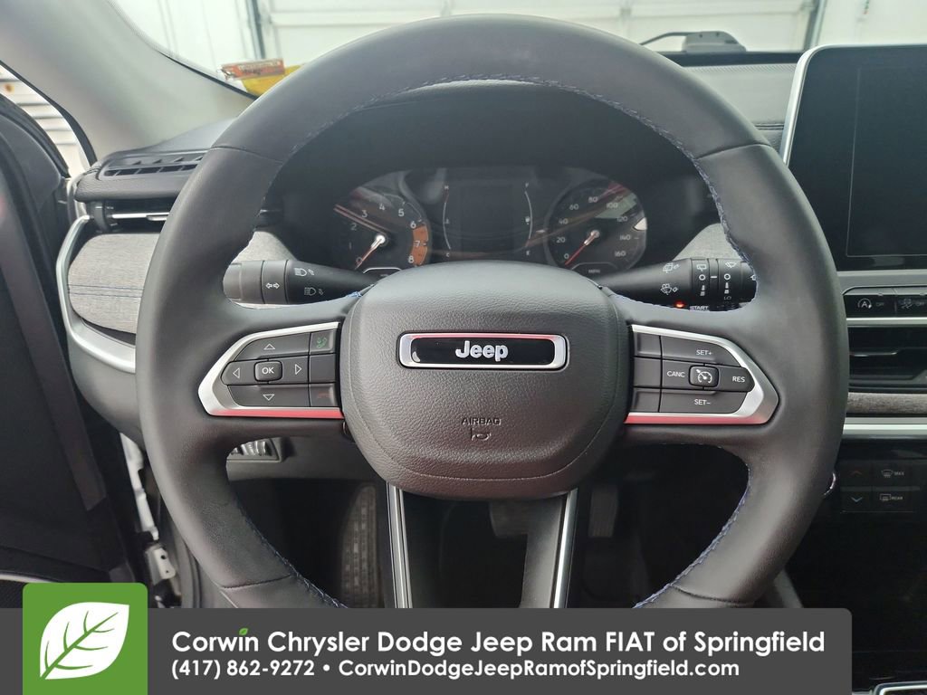 Used 2022 Jeep Compass Latitude image 22