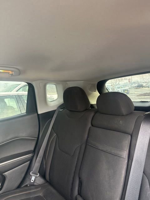 Used 2018 Jeep Compass Sport w/ Tech Group image 6